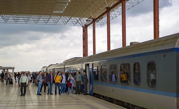 خرید بلیط قطار شیراز