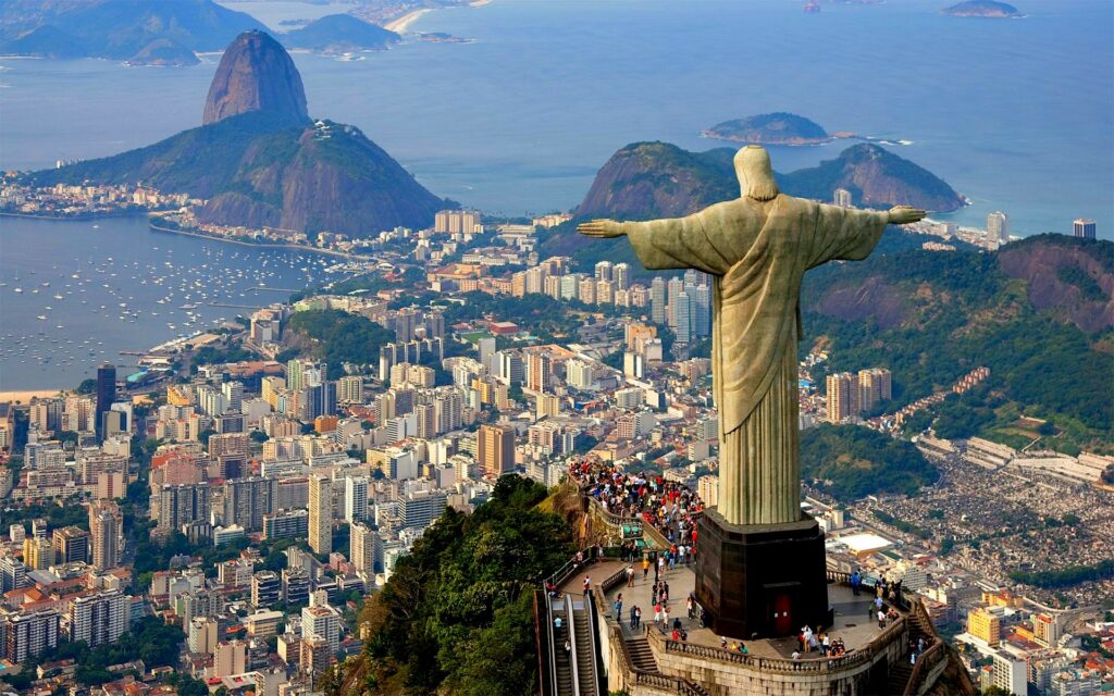 10 تجربه شگفت‌انگیز در برزیل، سرزمین عجایب، فقر و شادی