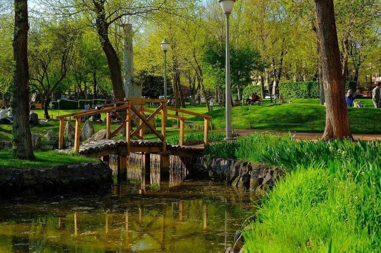 پارک عشاق در جاهای دیدنی ارمنستان