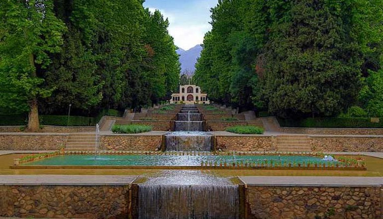 جاهای دیدنی کرمان؛ آشنایی با جاذبه‌های طبیعی، تاریخی، فرهنگی و…