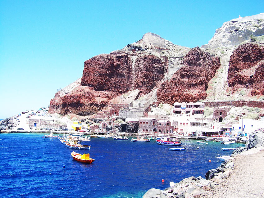 Ammoudi-Santorini.jpg