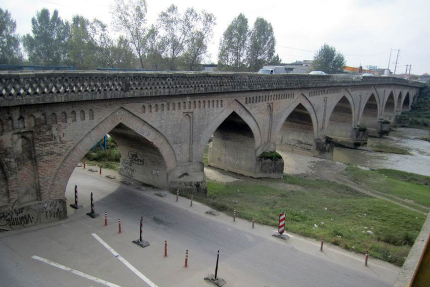 پل محمدحسن خان از مکان های دیدنی بابل