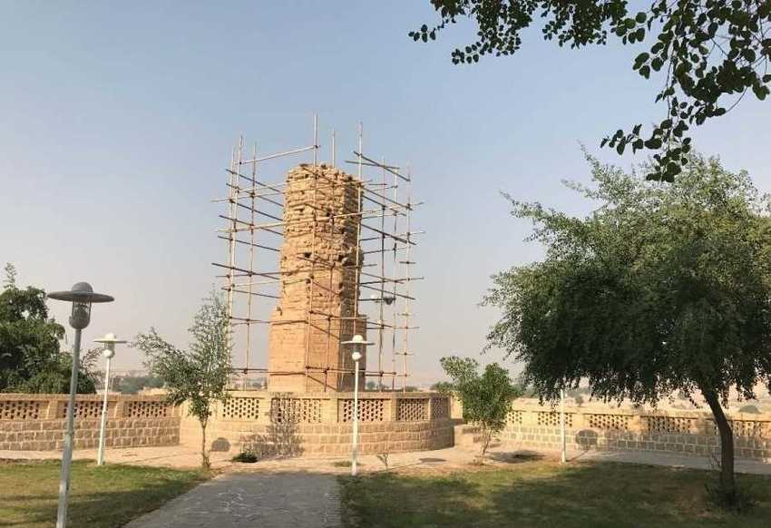 عمارت کلاه‌فرنگی شوشتر