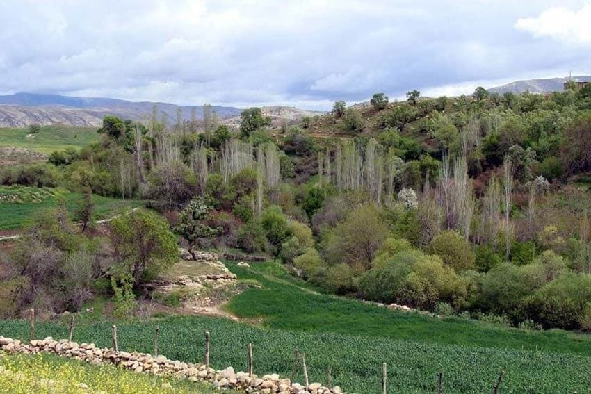 روستای کُلم از جاهای دیدنی ایلام