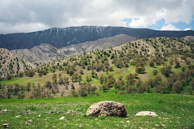 کوه اهوران در استان ایلام