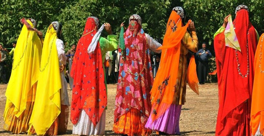 لباس بختياري از زيباترين لباس هاي سنتي ايران