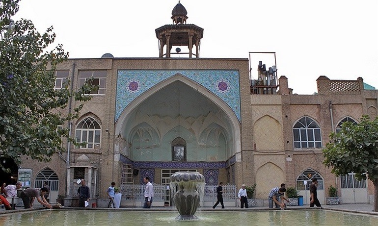 مسجد جامع در بازار بزرگ تهران