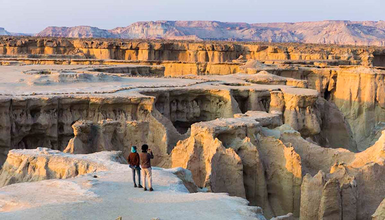 سفر و ایرانگردی