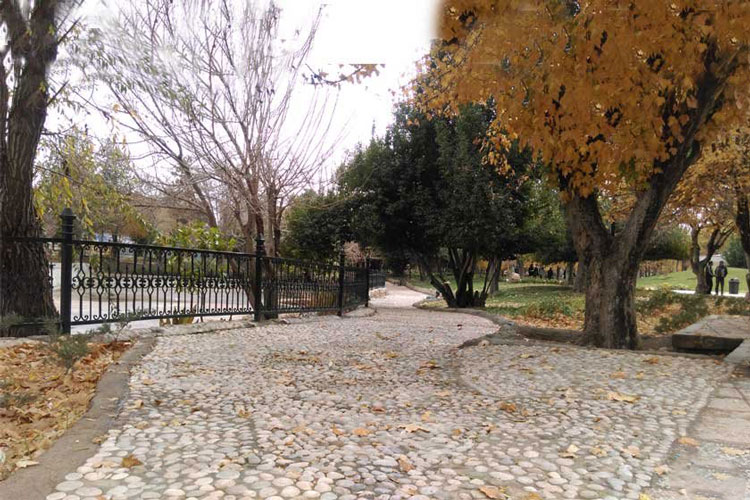 با زیروبم باغ ملی شیراز آشنا شوید