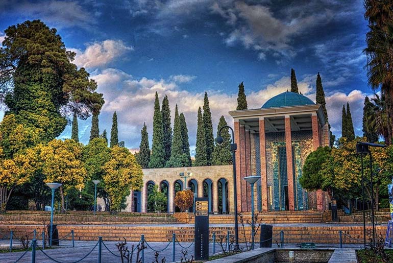 سعدیه در سفر به شیراز