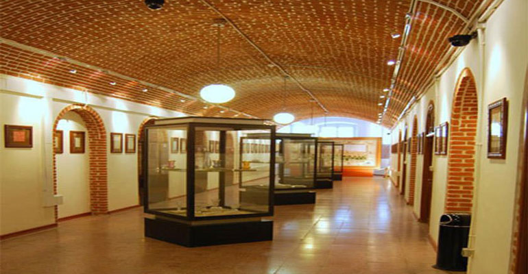 موزه و نمایشگاه تمبر