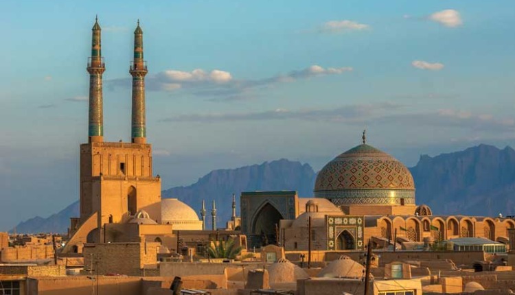 صدمات وارد بر صنعت گردشگری