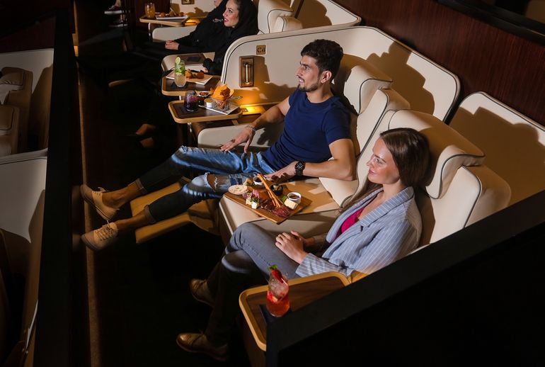 سینما ریل در دبی مال