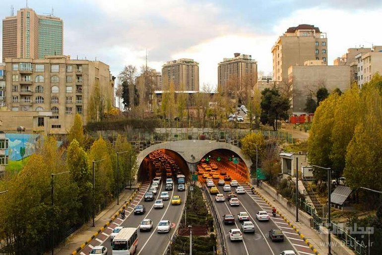 بام تونل رسالت از بام های تهران