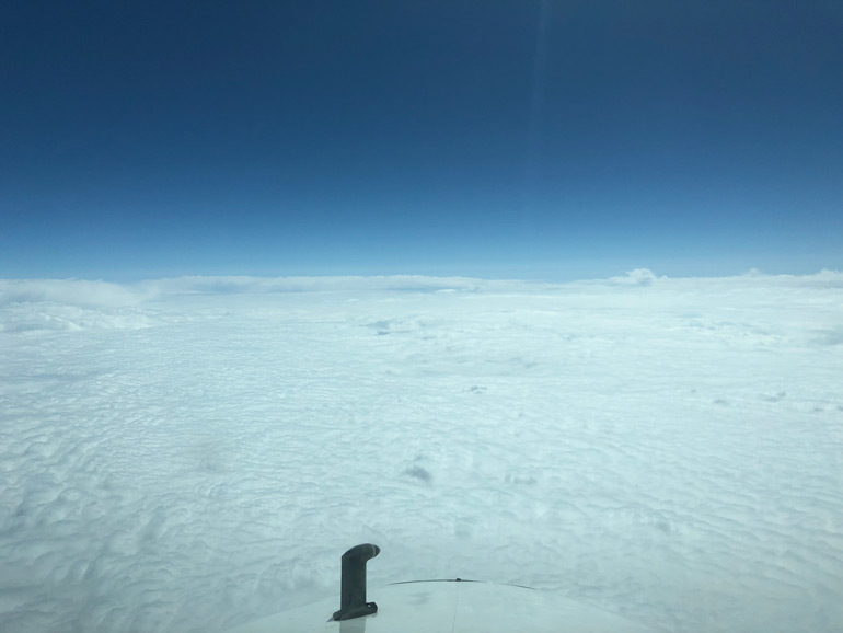 آسمان برفی از دید خلبان