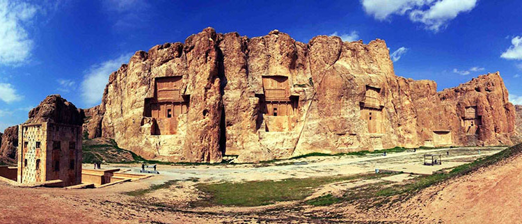 نقش رستم
