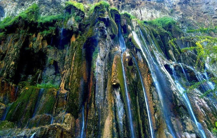 طبیعت زیبای آبشار مارگون