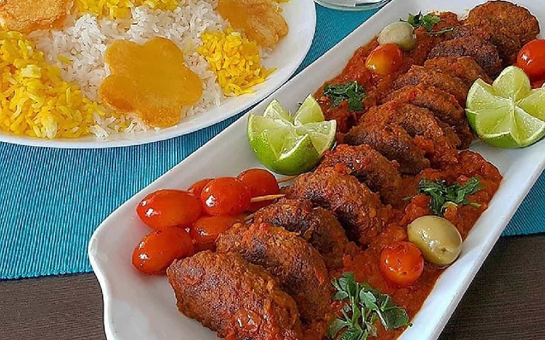 کباب زرگری؛ کباب تابه‌ای به سبک سنتی کرمان