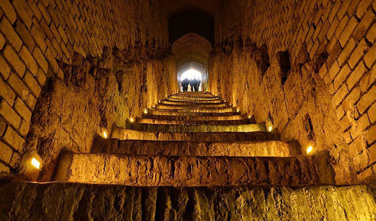 چاه آب و قنات مسجد جامع یزد، طولانی ترین قنات جهان