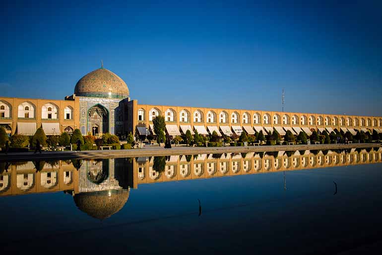 مسجد شیخ لطف الله