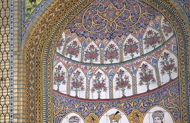 نارنجستان قوام شیراز؛ دوستی عطر بهار و نارنج 21 گنبد زیبا و شلوغ