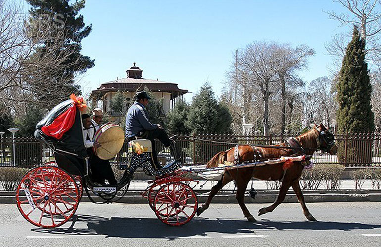 کالسکه سواری در قزوین