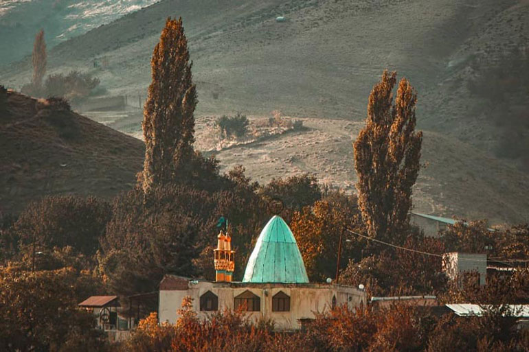 تکیه و اماکن مذهبی روستا
