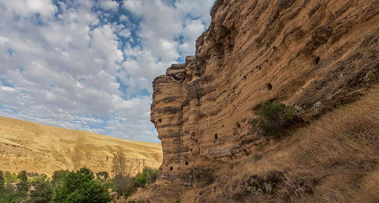 اقامت در اونار