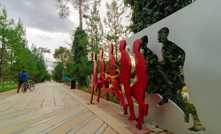 آشنایی با باغ جنت شیراز برای یک سفر بهیادماندنی 17 باغ جنت شیراز