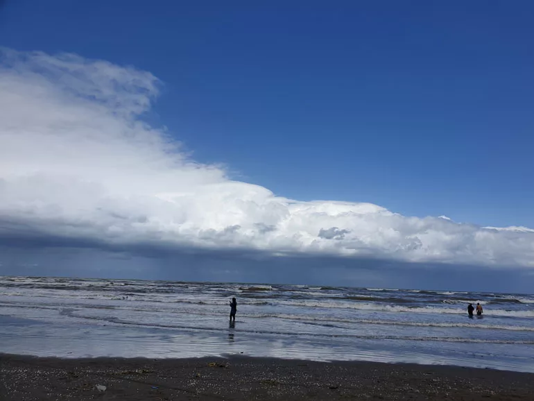 ساحل چاف و چمخاله
