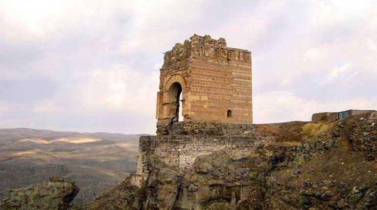 قلعه دیزبن