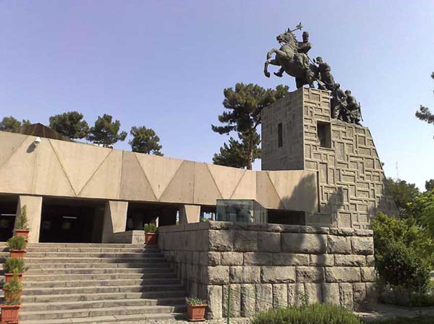 مکان های دیدنی مشهد باغ نادری