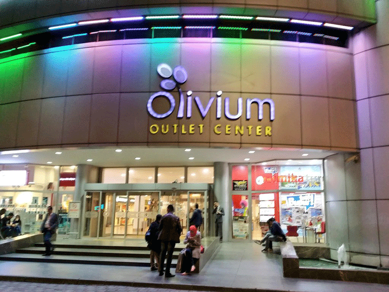 مرکز خرید اوتلت اولویوم استانبول