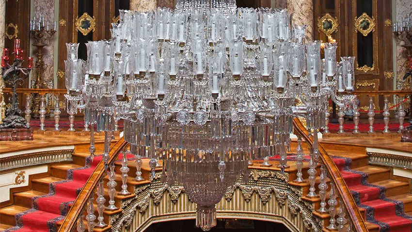 dolmabahce palace istanbul chandelier buhemia